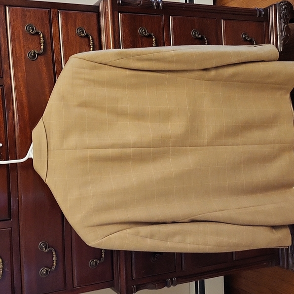 Mens sport coat J.Ferrar brand size 44L, Tan windowpane linen/wool/silk fabric - Picture 2 of 7